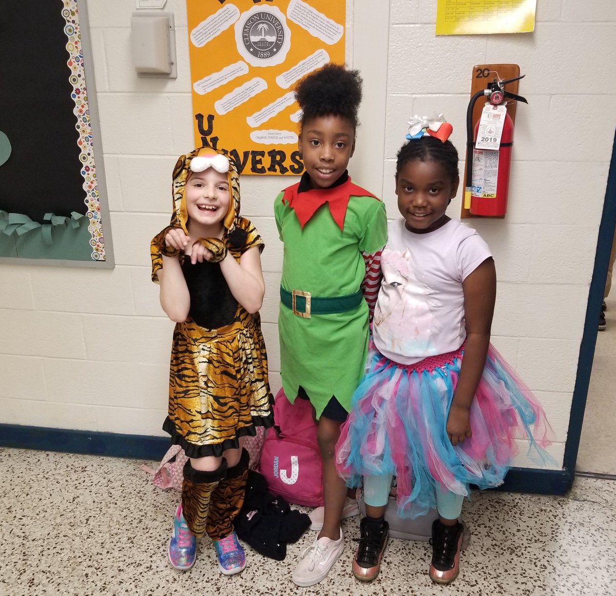 jwces1's tweet photo. Wacky Tacky, Blue &amp; Gold Day, Holiday Day, and more made for an interesting EOG Spirit Week at J.W. Coon. #EOGSpiritWeek https://t.co/YgTA4cNAMX