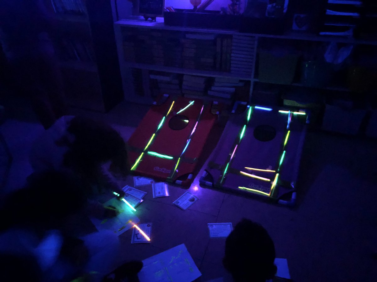 GrahamWes3's tweet photo. Glow Games pictures of learning in progress in the room of @HamrickCrystal #LeadKWE https://t.co/oqz2EpTA0v