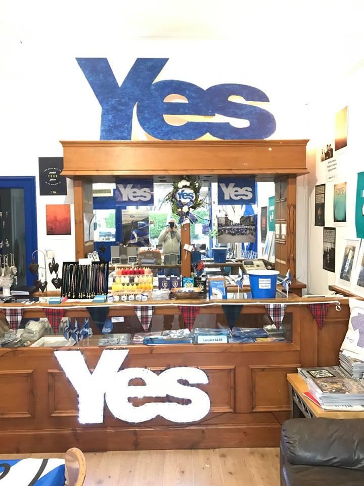 SaorAlba59's tweet photo. Are you getting ready for this year's Independence Marches or just looking for an Indy gift

We have a HUGE range of flags &amp; gift items

Drop in for a look &amp; a wee chat

20 Hunter st
Kirkcaldy
Mon-Sat 10am to 4pm https://t.co/n9uUkBjwgU
