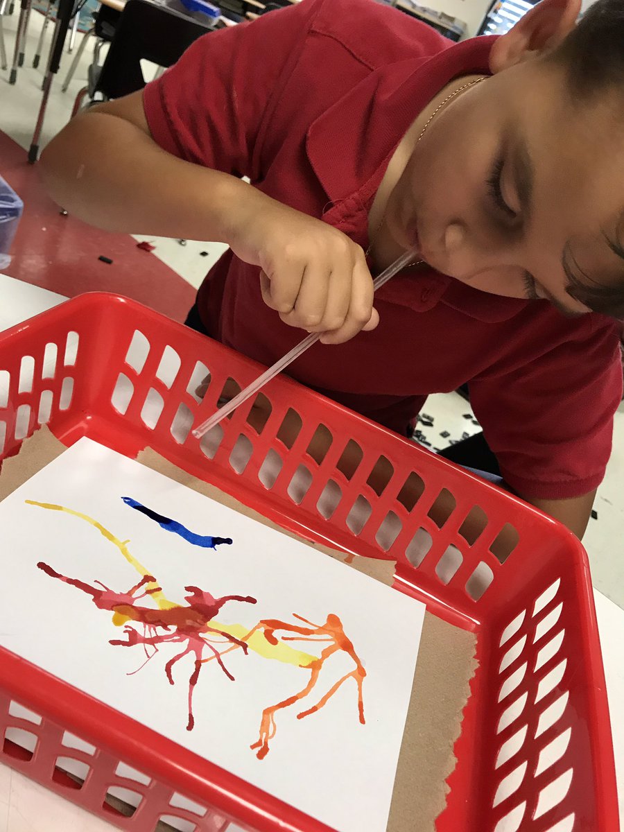 _sextoc's tweet photo. Blow (wind) painting with straws #learningwithscience #2ndgradeSextonstars ⭐️ #AnchoredinExcellence #CCPSFamily @MDE_Stars https://t.co/yZUbdscb38