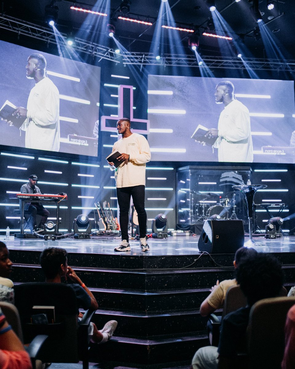 CFMiami's tweet photo. Were you at last week’s #CFSRally? The fun continues tonight at all campuses! Be here as we dive into our newest series, “More Than a Test Score,” starting at 7pm!
Follow @cfstudents1 for news, events, and more.
Food. Fun. Fellowship.
https://t.co/flJzwsI8LW https://t.co/Idii11EAkJ