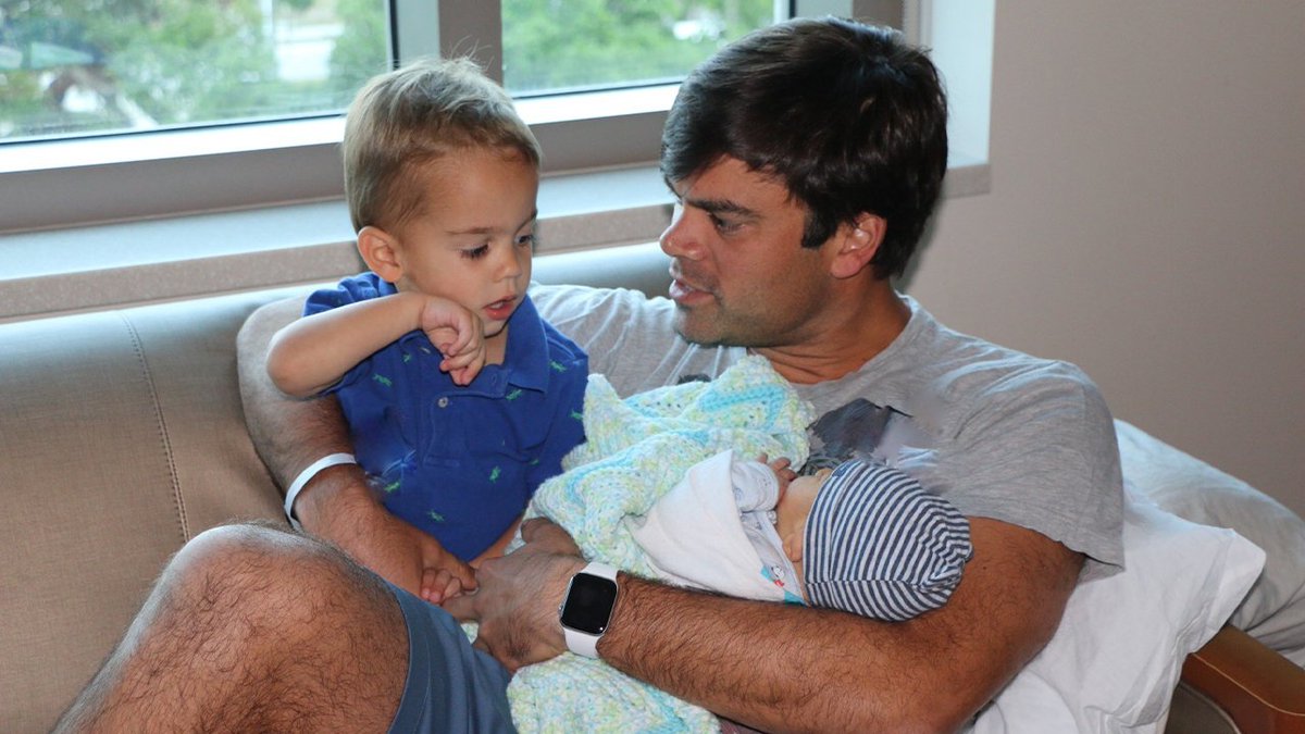 WFLA's tweet photo. PAID TO PARENT: More hands-on dads taking paternity leave in Tampa Bay area| @WFLAGayleG has details tomorrow morning on @WFLA https://t.co/4nW1nr9QLt #PaidToParent https://t.co/PKgdeZAgyk