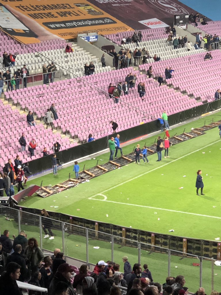 GSHCSFCINFO's tweet photo. @SebTelley @ServetteFC Horrible cette fin de match, ça m’a complètement gâché mon plaisir. https://t.co/nnwFwknOgL