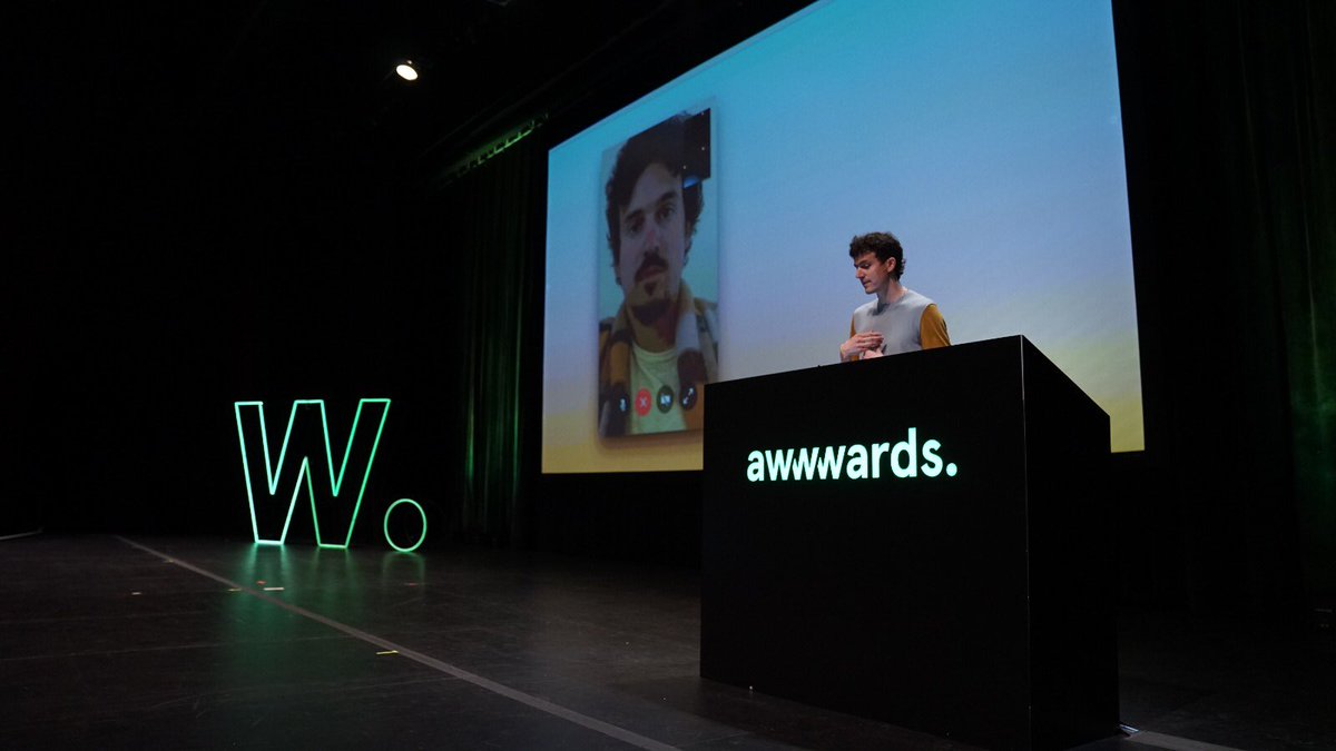 AwwwardsConf's tweet photo. Awesome talk from @alexcornell 🤩 “FaceTime machine” and using complex and absurd vessels to having your ideas heard in large companies like Facebook #technology #design #ideas #DesignProcess https://t.co/SjhDe3qi60