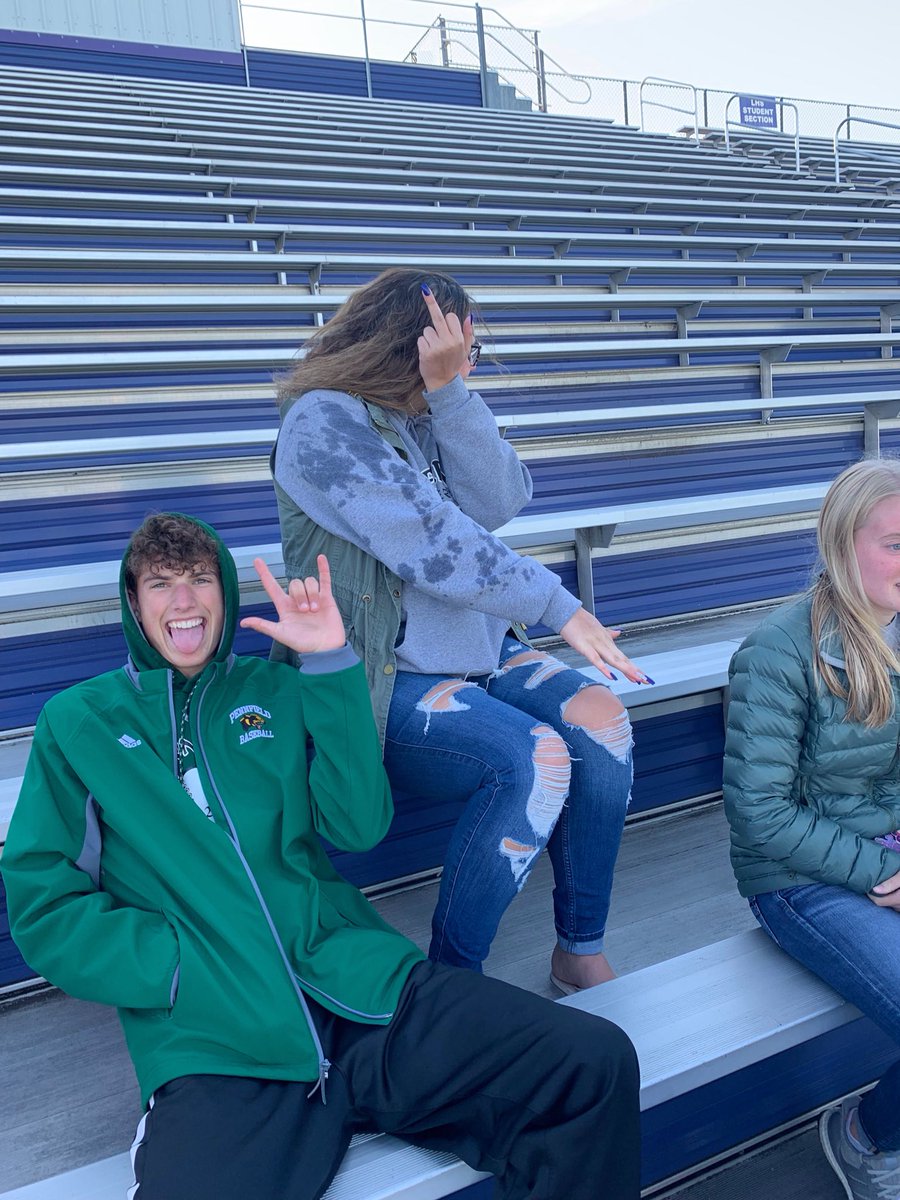 PHS2019ASSASSI1's tweet photo. Wade gets McKenzie! https://t.co/23knNXWnI6