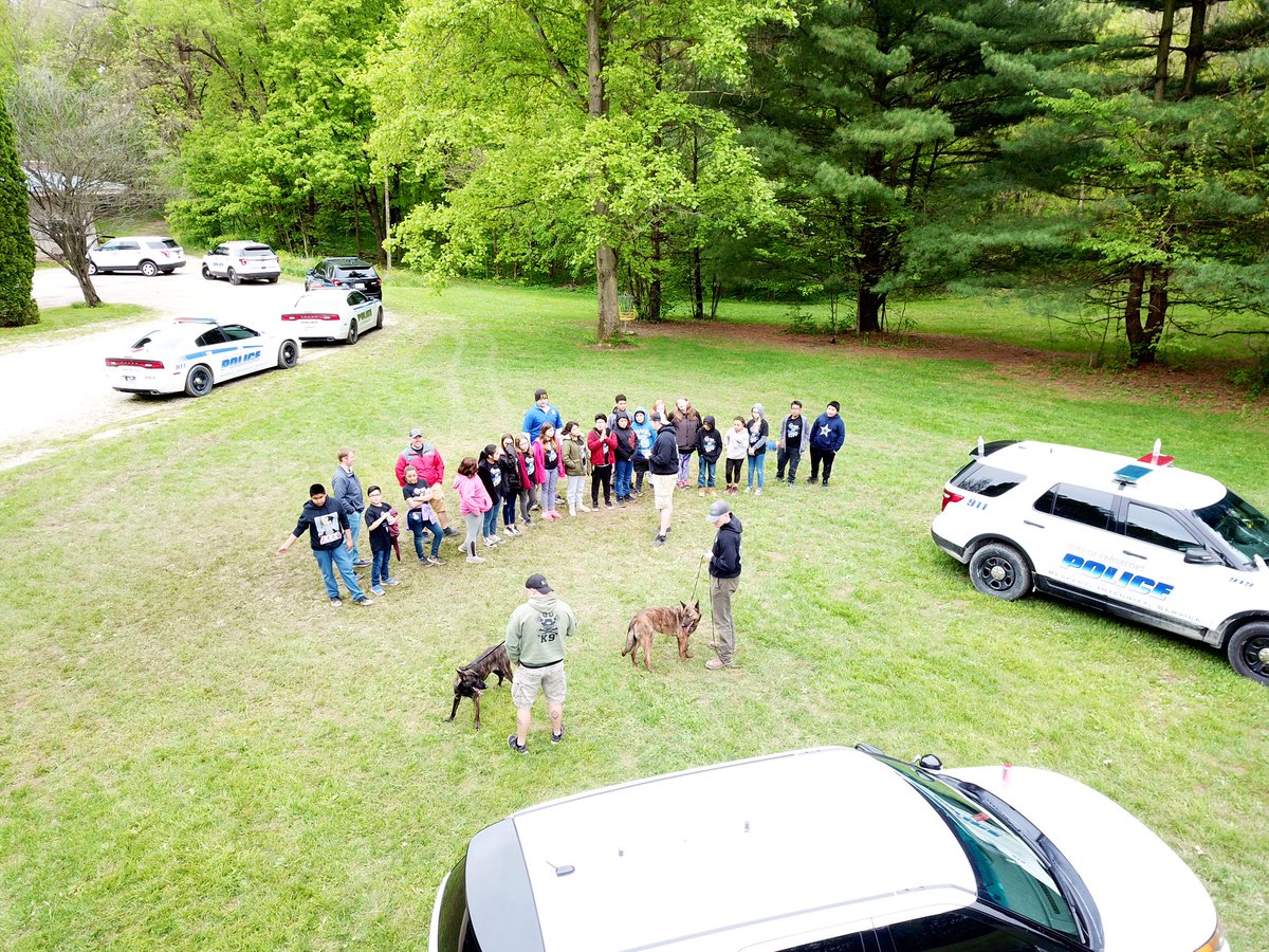 clintonsheriff's tweet photo. #CopsAndKids at Camp Cullom today. https://t.co/iooJx1YxcV
