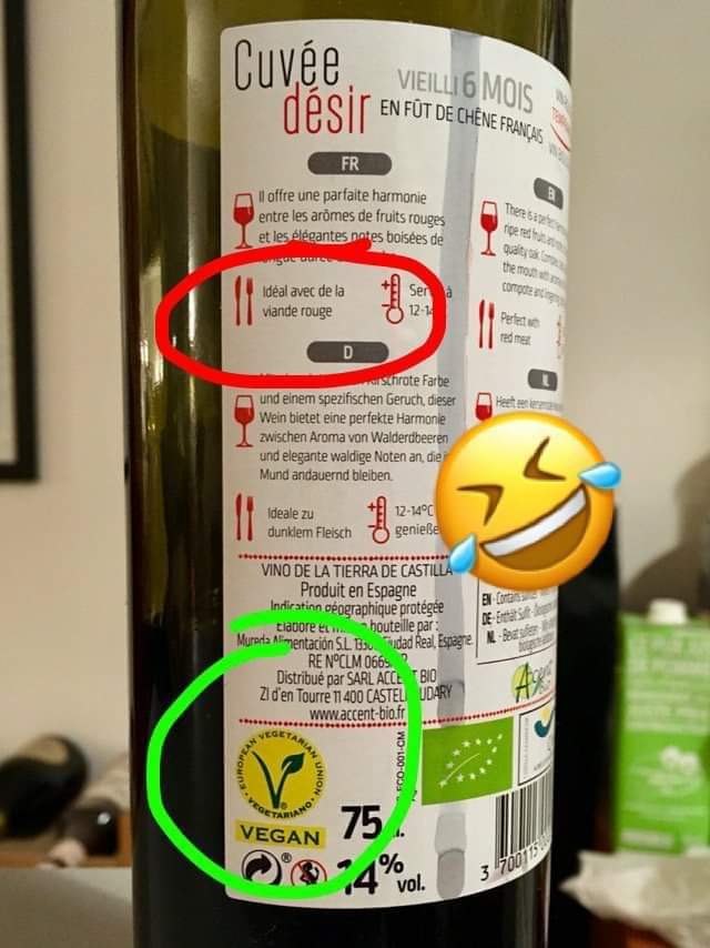 CATADELVINOcom's tweet photo. A lo que hemos llegado!!! Vino "Vegano" ideal para acompañar "carnes rojas"!!! 😂😂😂 https://t.co/Bd3MPOIB2T
