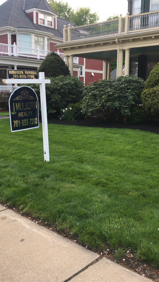mgf6949's tweet photo. Open house  Saturday 11:30-1:00
9 Arlington Rd.
Once in a lifetime opportunity! https://t.co/46oPXDBAr2