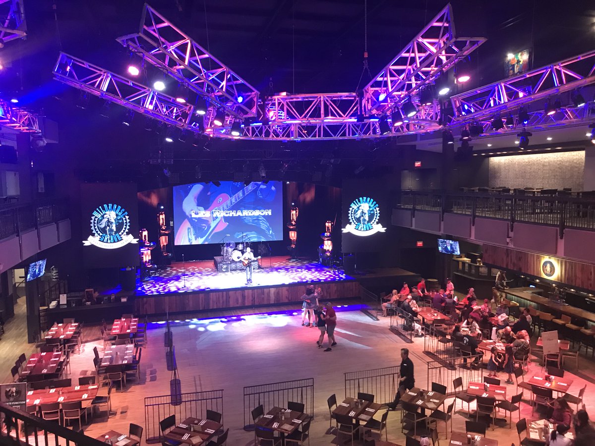 ashe2019's tweet photo. Gettin down! @wildhorseTN https://t.co/eQd5IgfxiJ