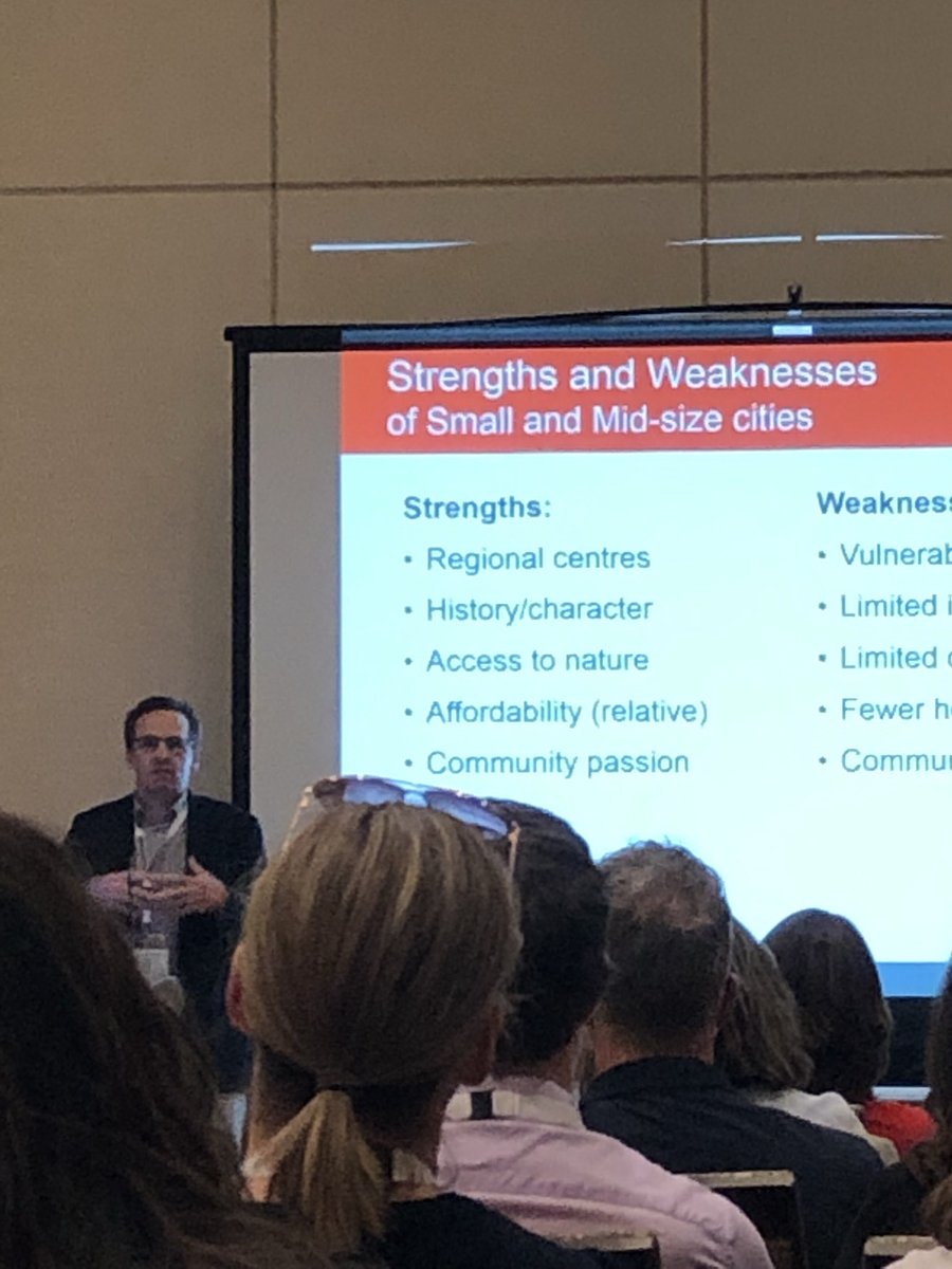 joshua_reis's tweet photo. Thanks to my friend Tim Smith of @UrbStrat on sharing insights into planning for small and mid-sized cities to a packed room. Great to see you on the west coast. #BCLandSummit #Cities https://t.co/nO9u7UFSGv