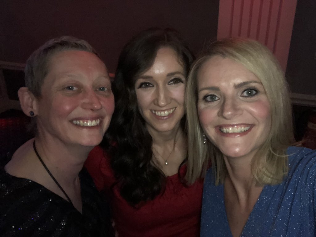 cathedwards_1's tweet photo. So proud of @Jenmindfulbod
πMost Inspirational Person π
@LancsHospitals #LTHOPAs
Itβs been a joy following your #physio journey & you truly are a special person π
Congratulations π https://t.co/hN5vck3P5X