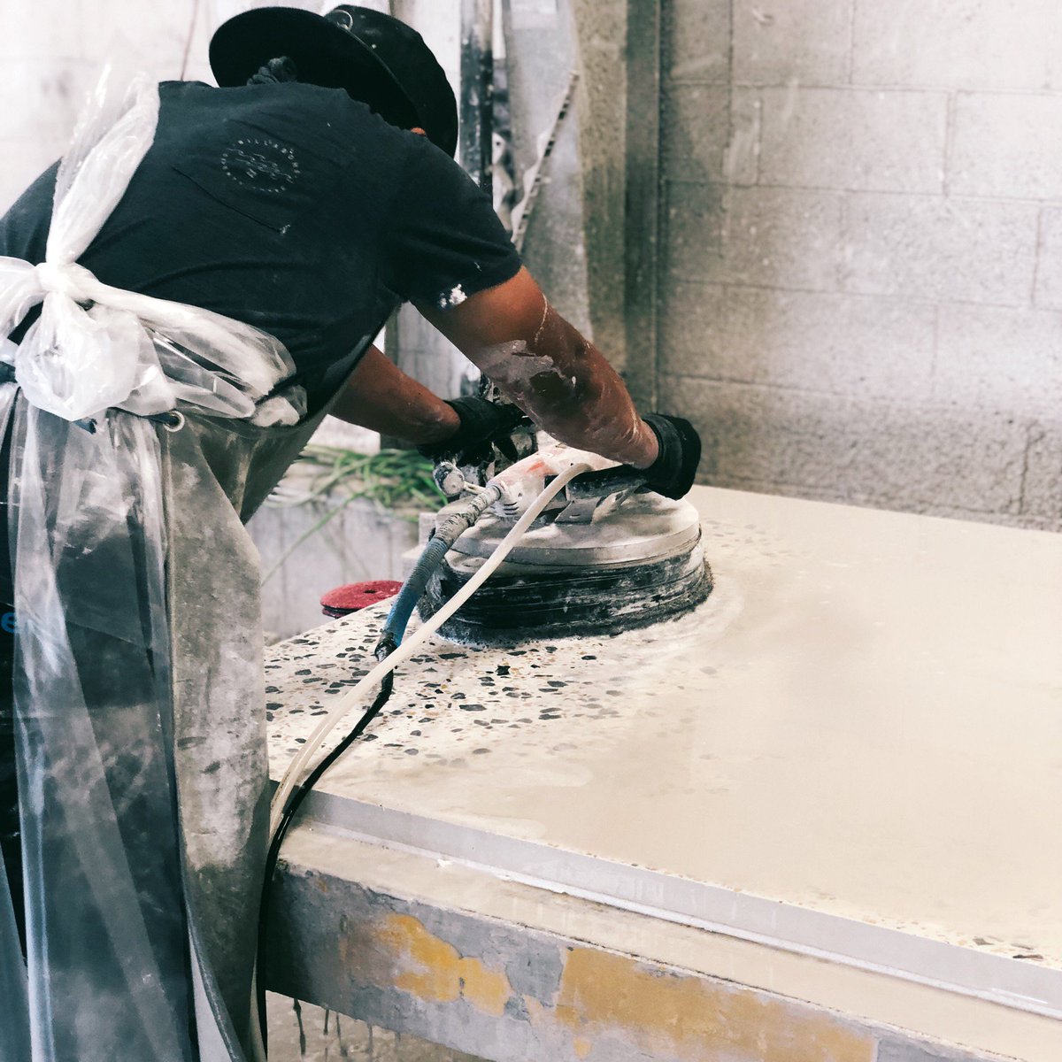 concretecollab's tweet photo. that daily grind ☕️ // makers gonna make : we take #factoryfriday very seriously...everyday! our team hand-cast and hand-grind every slab in our shop  #concrete #concretetiles #concretecollaborative #concretelove #modernconcrete #designerconcrete #architecture #interiordesign https://t.co/jsUElMkgUV
