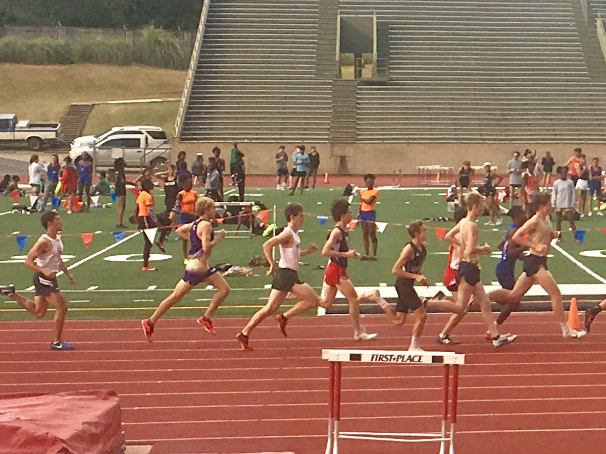 CoachTCanesTF's tweet photo. Bill Archer @BillArcher02XC 10th In 1600M 4A State Finals as a Sophomore in big PR of 4:32!!!  #purplefutureisbright! 😎. Super Proud of this one.. as a Soph.. Region Champion ✅ Sectional Qualifier ✅ Top 10 at State ✅. PR at State ✅. #canesgofast! https://t.co/ea0quKpQMo