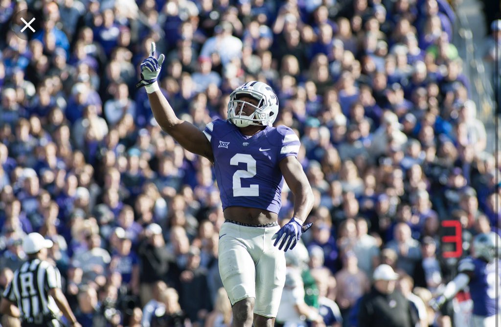 iamkjg's tweet image. Thankful and Honored to announce that I have received my 19th Division One Offer from Kansas State University 💜🖤 #Emaw20