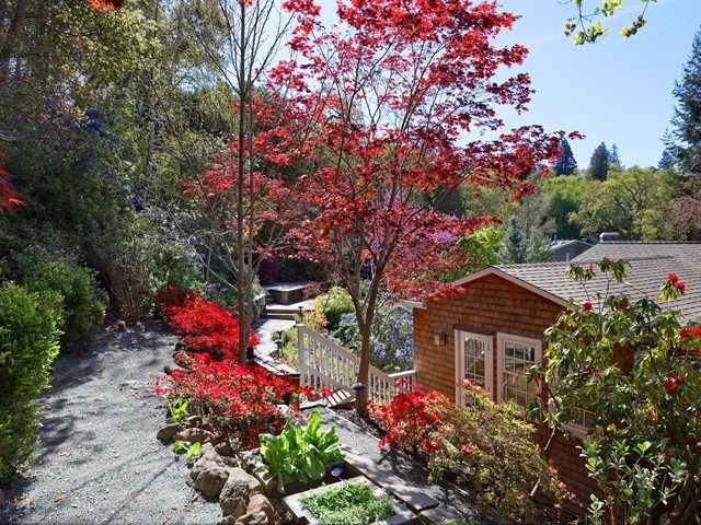 clarktrealtor's tweet photo. Not to be missed!
424 Camino Sobrante, Orinda
Simply impossible to duplicate! Set at the center of the Country Club Golf Course at the 7th hole.

4 bedrooms and 3.5 baths, 3259 sq feet, .67 acre parcel. https://t.co/An65Bk0FLU