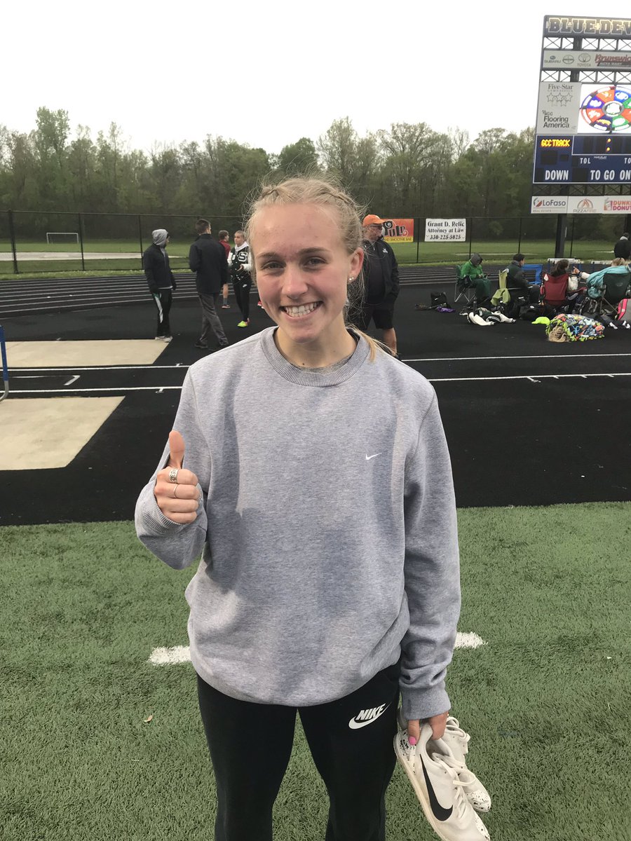 LadyCardzTrack's tweet photo. Congratulations to Anna Evans on setting a New School Record in the 1600M 5:11.78
#Whatif https://t.co/xjJzpJh7LD