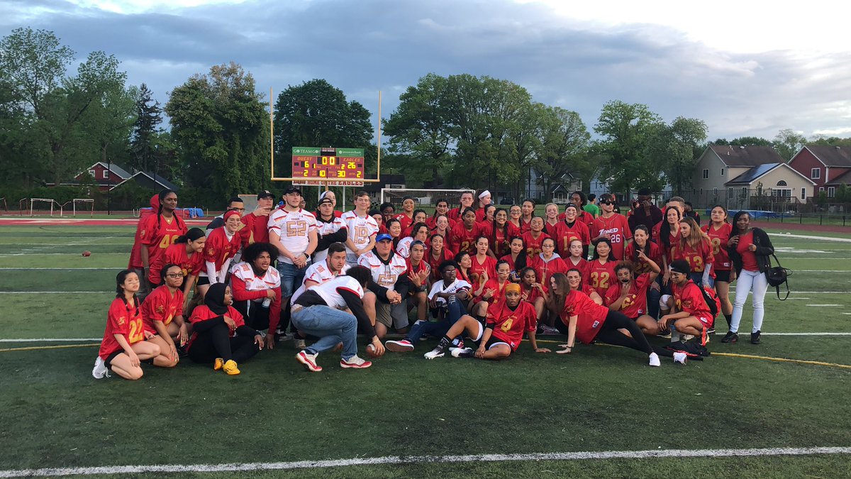Edison_HS's tweet photo. Seniors win!   26-6  @Edison_HS @edisonhigh2020 @edisonhigh2019   Whats Great About Edison!   Eagle Pride and Sportsmanship! https://t.co/6cldvL374l