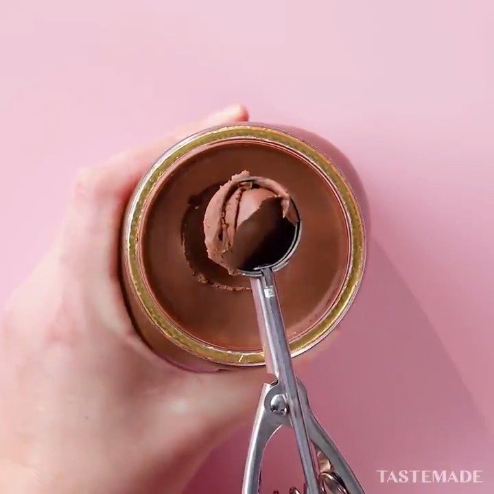 Tastemade On Twitter These Thousand Layer Nutella Bombs Are About To Blow Your Mind Recipe Https T Co Uclwb0wvve