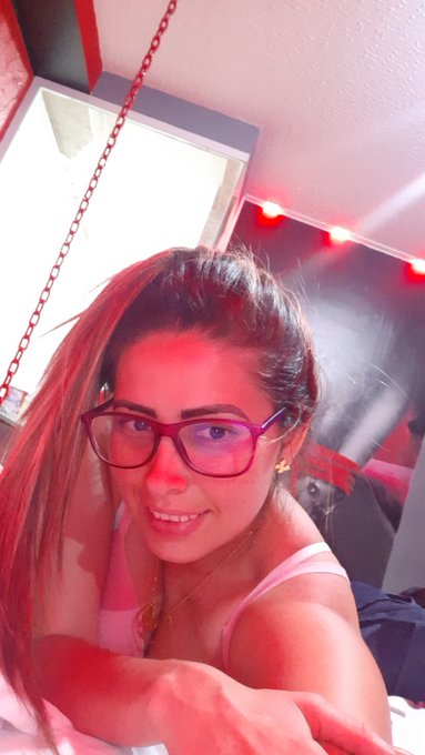 Queria jugar un poco con el sado pero hoy no se pudo 😭 https://t.co/x9xqhj4QSP<a href="/tag/chaturbate"class="tags"><span>#chaturbate</span></a><a href="/tag/cam4"class="tags"><span>#cam4</span></a>