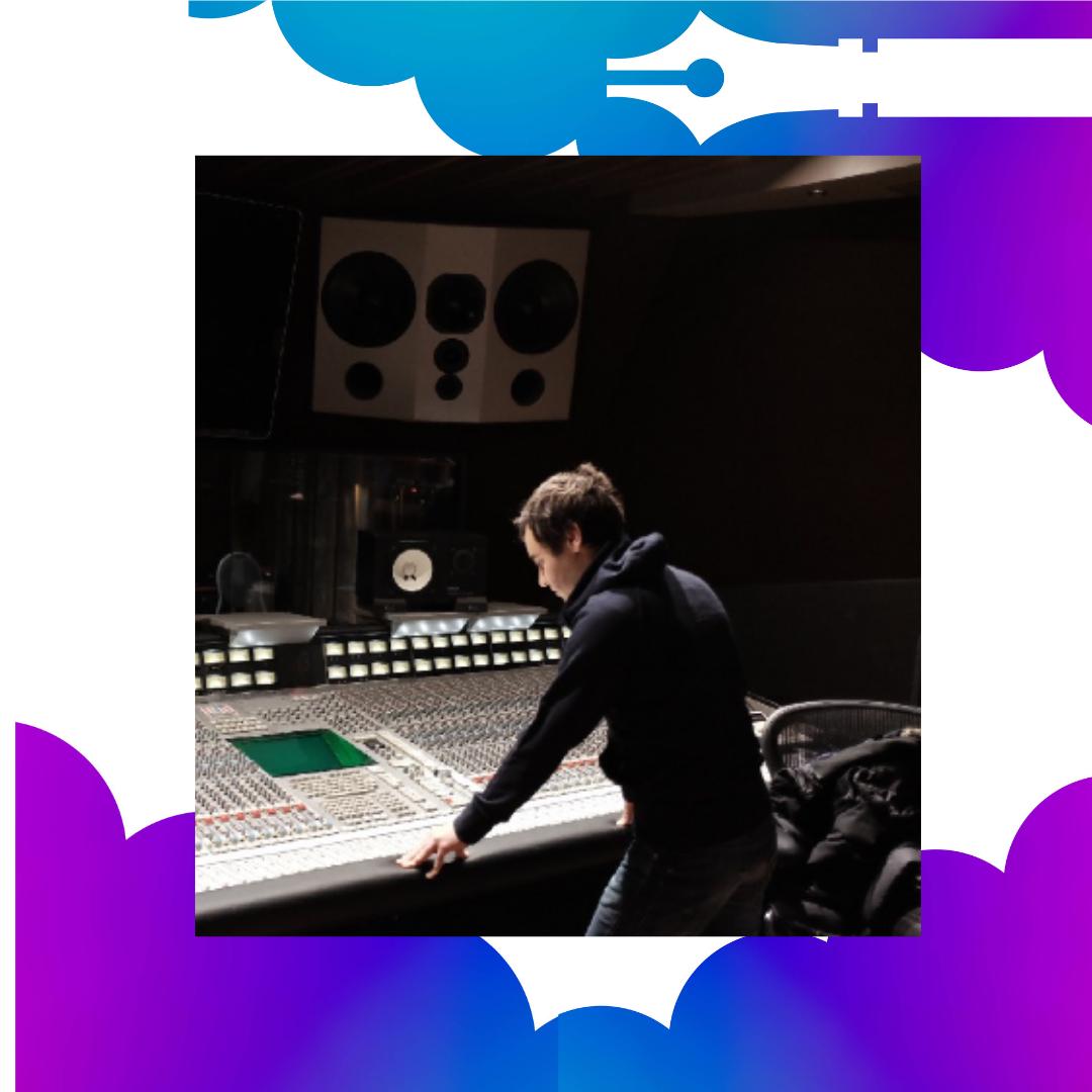songwritersofCa's tweet photo. Welcome pro member Ari Rhodes! 🎶 Ari is a Juno-nominated songwriter, composer, and producer based in Toronto, Canada. Originally from Rhodes, Greece, Ari began his career at the age of 14 as a house music DJ before moving to Canada to study audio production #thePROSofSAC #SAC 🎼 https://t.co/GZCIIUKCTp