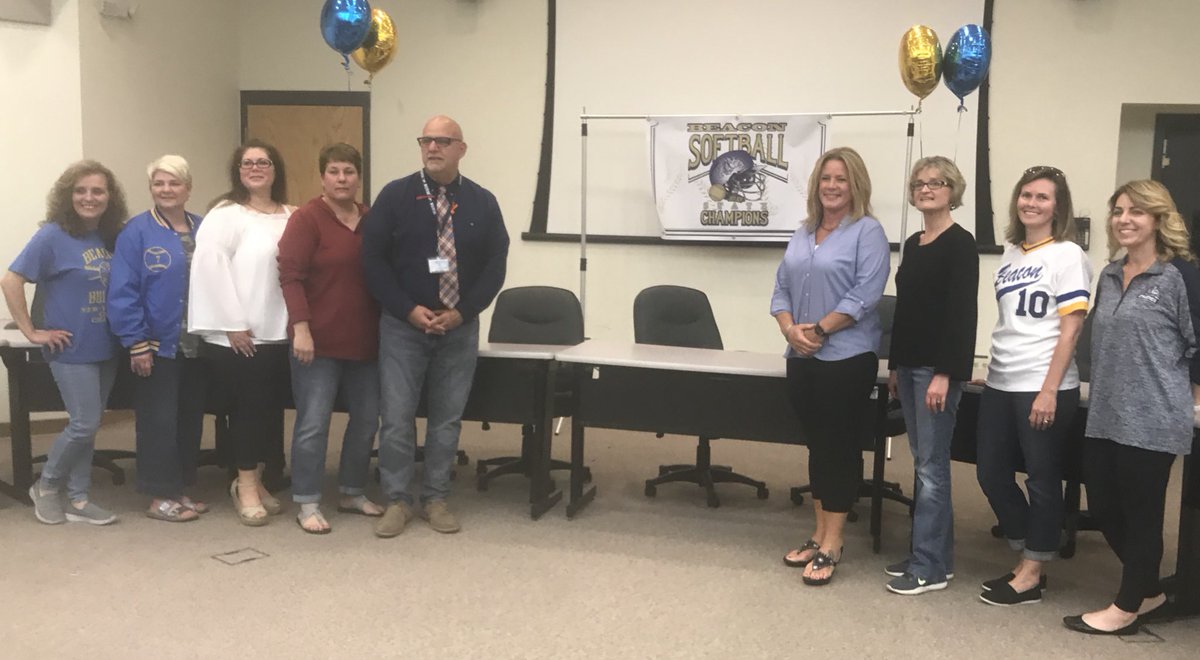 It was so great to be at the banner dedication for the 1989 State Championship Softball team!!! It was amazing to see members of the ‘89 team come back for the celebration!!  I have a lot of pictures if anyone wants copies please let me know!! <a href="/BCSDSoftball/">Beacon Softball</a> <a href="/BCSDBulldogs/">Beacon Athletics</a>