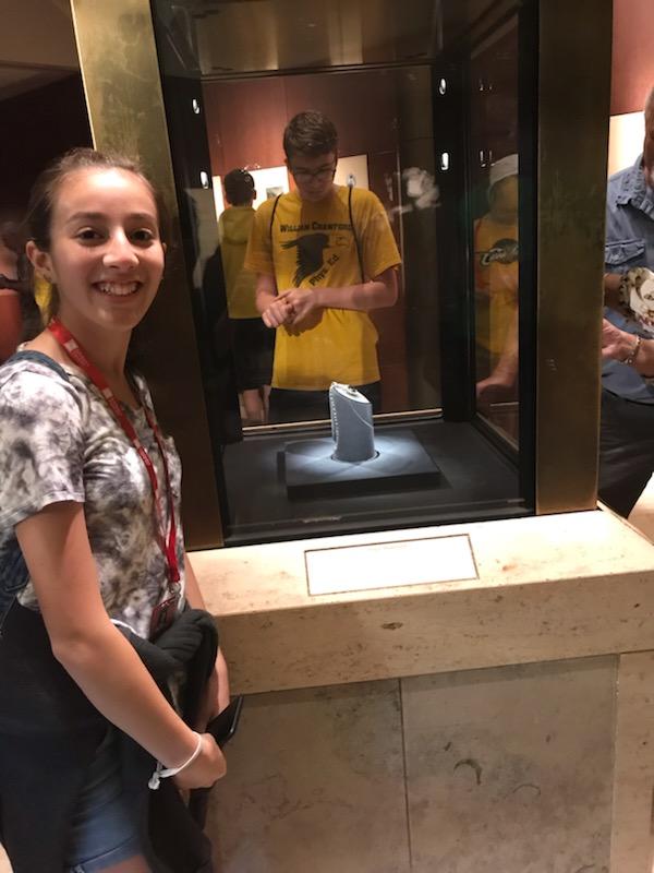 LMSDCTrip2019's tweet photo. Hope Diamond @lmsdchunt #SlatsBrats2019 https://t.co/mm2MbRbpJL
