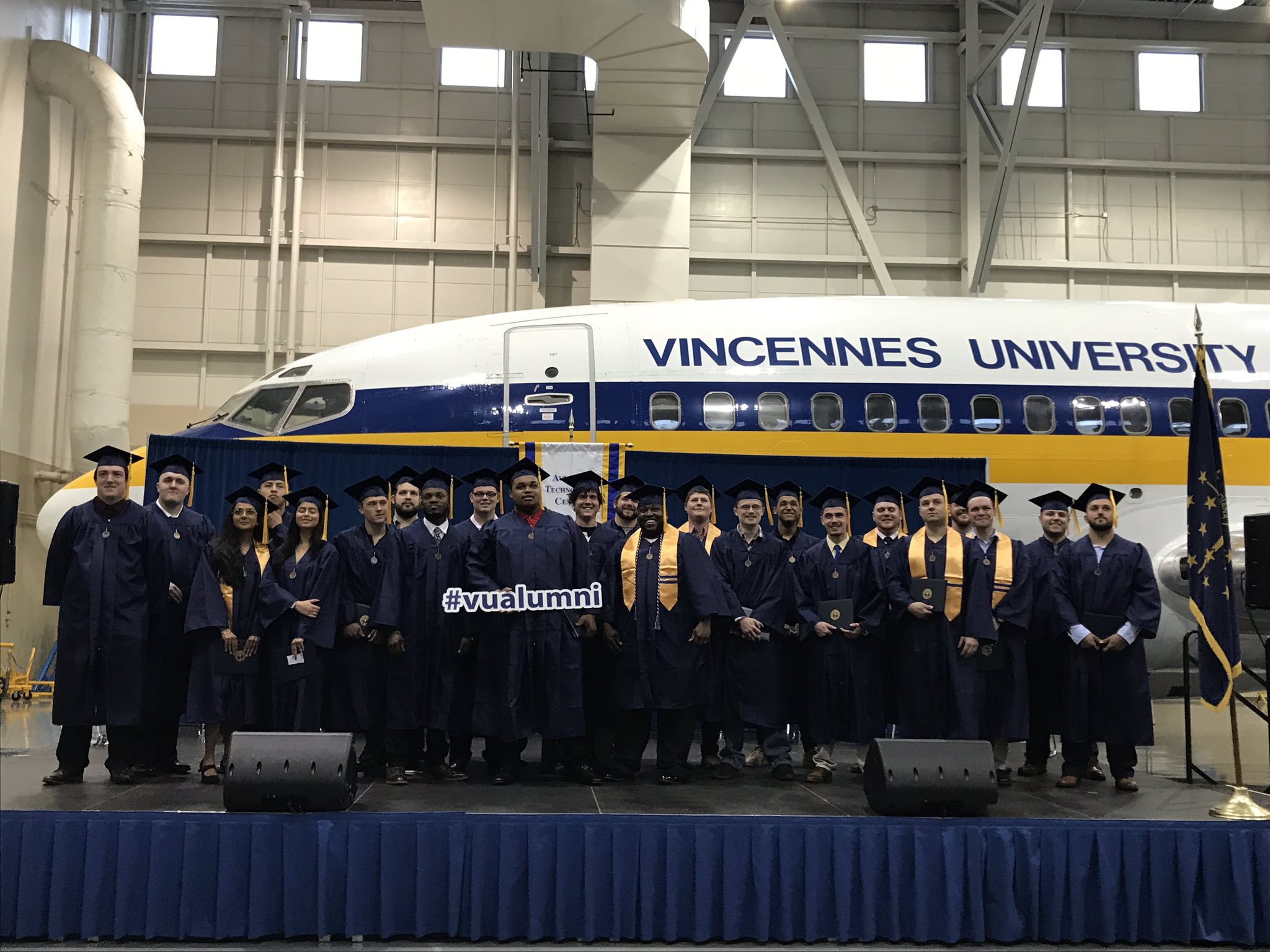 vincennes university on twitter congratulations vu aviation technology program class of 2019 vualumni vugrad2019 twitter