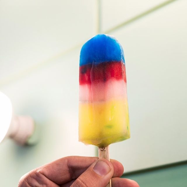 Family Freezed tweet media