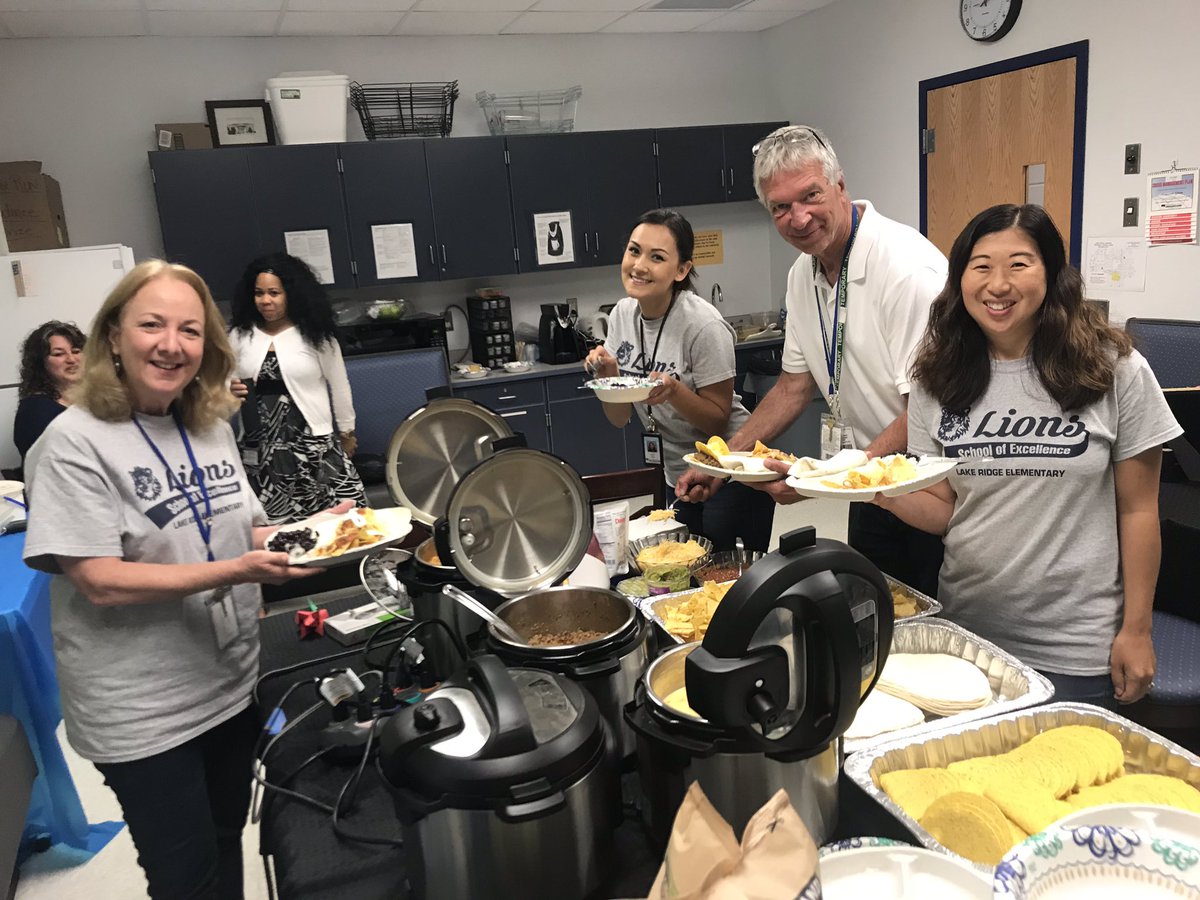 Happy TAW! We were so happy to honor our fantastic staff! #lrespride #nachoaverageteachers