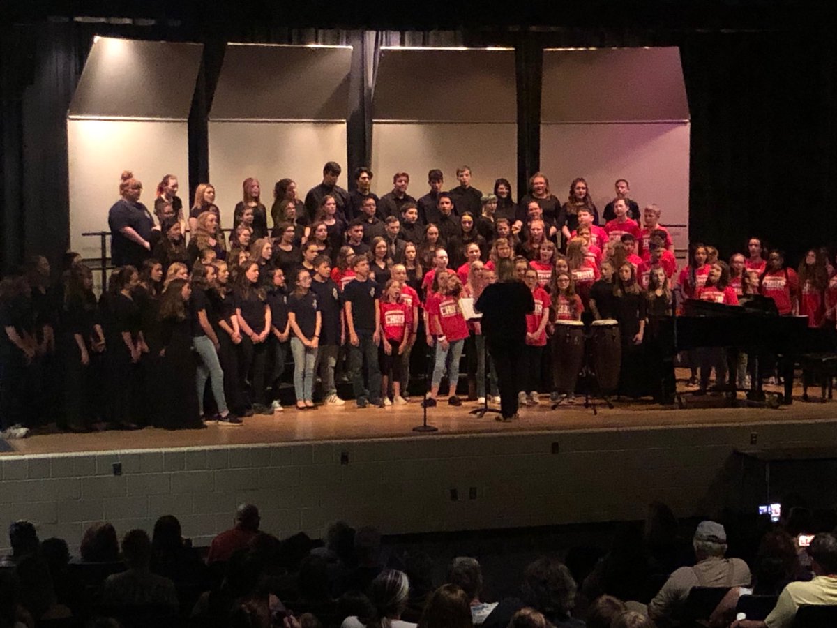 JerryLPutt's tweet photo. Great spring concert tonight! #proudprincipal #FCMSYOUMATTER https://t.co/1dzC69Cdoj