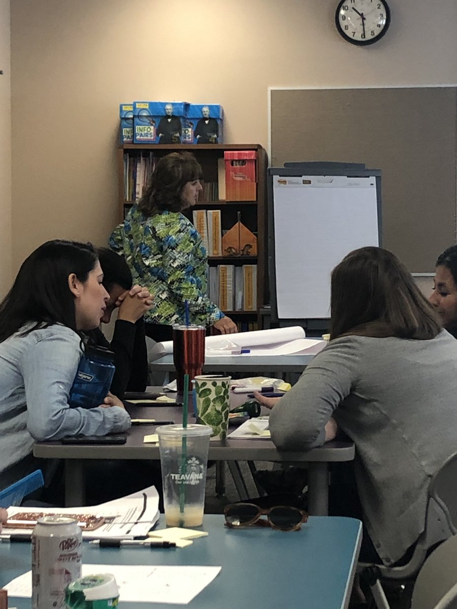 Monica Romero tweet media