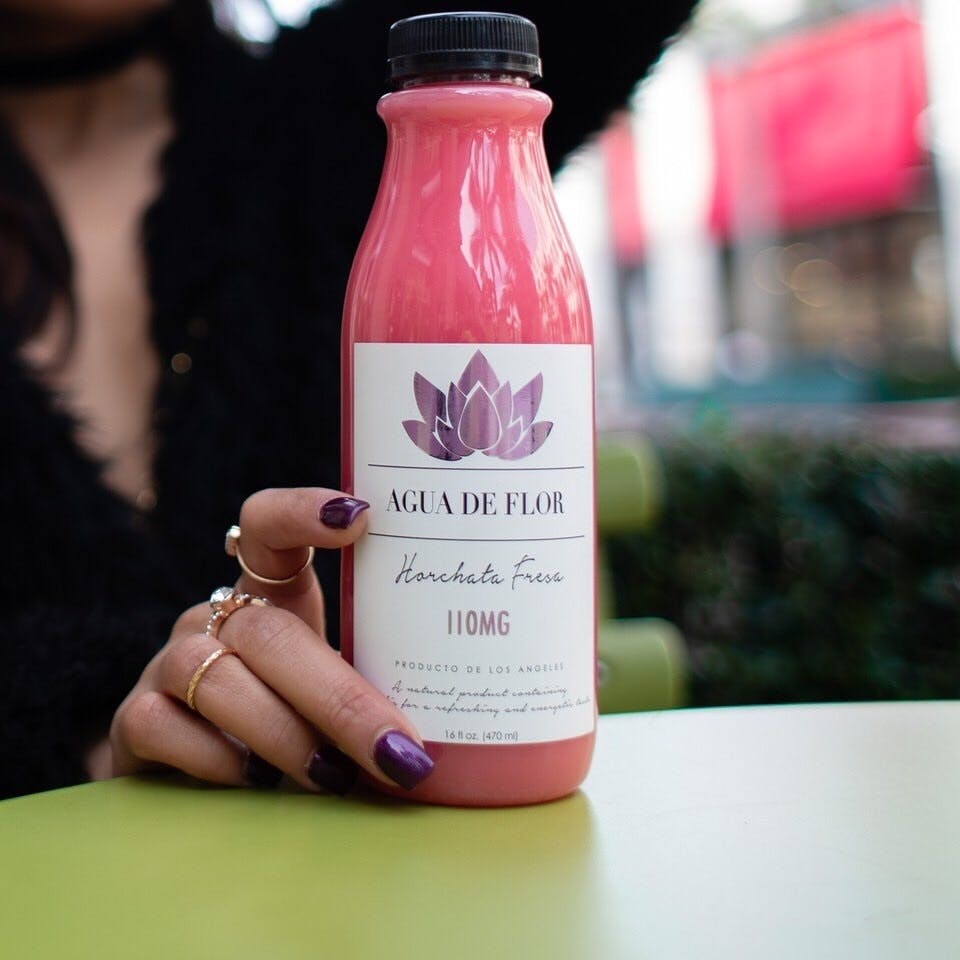 shhowtime420's tweet photo. Our Agua De Fresa's are amazing! Come try out all of these delicious flavors! #inglewood #deals #edibles https://t.co/jyLxtRvgf5