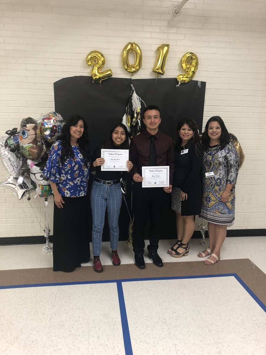 Monica Romero tweet media