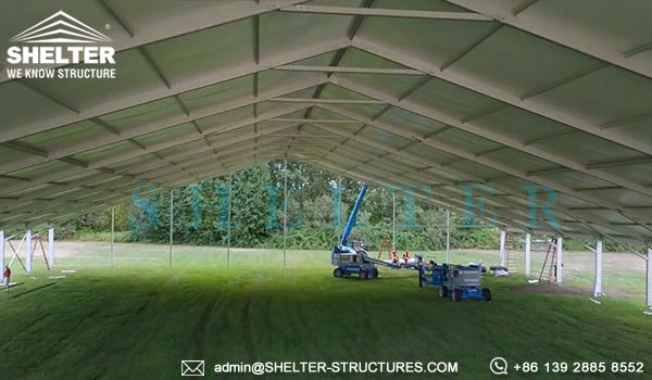 Fabric frame tent to rapidly build up a covered food &amp; beverage court that stands temporarily for short-term carnival, or shaded seats in local market and event center.
🔗 weddingtentsale.com/20-x-45-m-alu-…
#outdoordining #foodstall #eventtents #forsale #patioseats #design