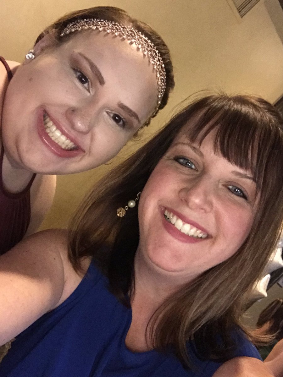 rdecesare's tweet image. More of my seniors! #contemporaryissues