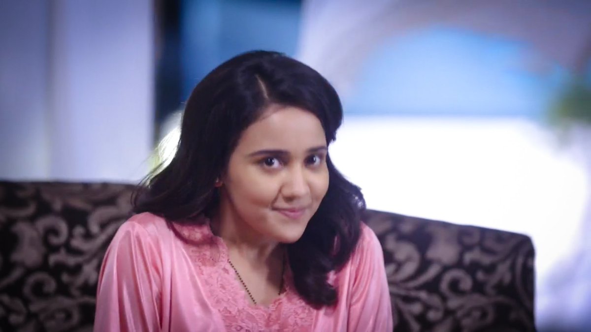 both were in the mood to play with each other.   #YehUnDinonKiBaatHai