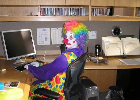 me getting ready to watch a 43 minute video by tati westbrook, whom I have never heard of, exposing james charles, whomst I only know about from memes of him not being able to sing and wearing assless leather pants