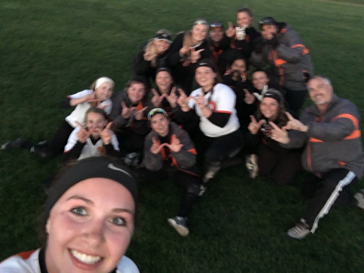 Tackletwist's tweet photo. Chieftains Streak reaches 10! #chieftains #gochieftains #winningstreak10 #winners #won #dubs #Wβs #chiefsforthewin #tookithome https://t.co/LmVRoChmEC