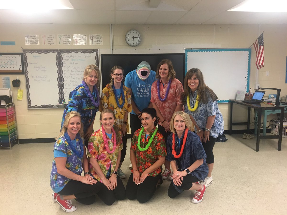 mcrorie_AIMHIGH's tweet photo. The @FreyFlames Flamettes rocked the 2019 variety show tonight 🔥 Special guest @FreyMrT stole the show! https://t.co/oBtoBsuukB