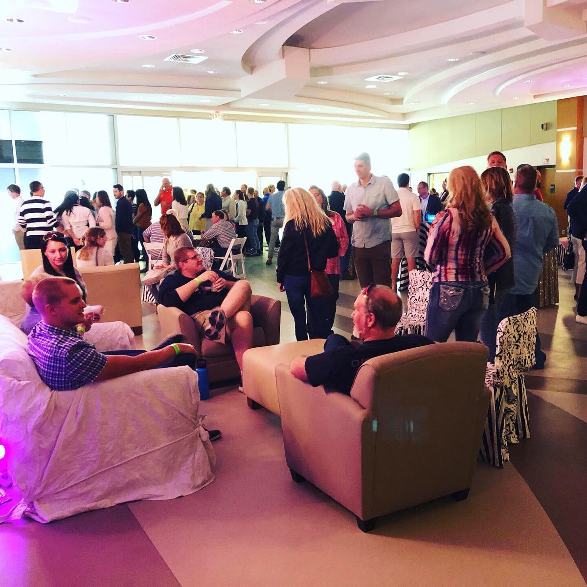 MorningsideEdu's tweet photo. Thanks to everyone who came out to the Graduates Celebration tonight. We can’t wait to continue the celebration of the #ClassOf2019 tomorrow! #MsideGrads #MsideProud https://t.co/VZMn9pTP5Z