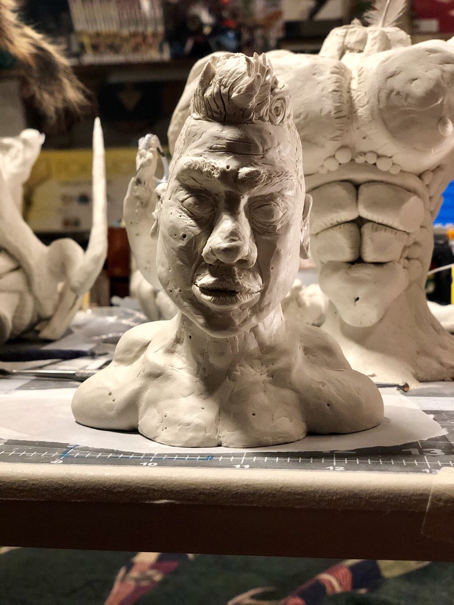 DOCTORTANGUMA's tweet photo. I made a small #bust of myself. What appears seemingly daunting at times offers peace to oneself. As my result, #sculpture takes place. https://t.co/vD1yW0afP8