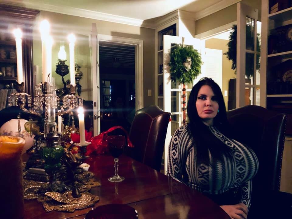 FoxyMenagerie's tweet photo. From last Christmas.  (3000ccs here). https://t.co/6pBSRTvlg5