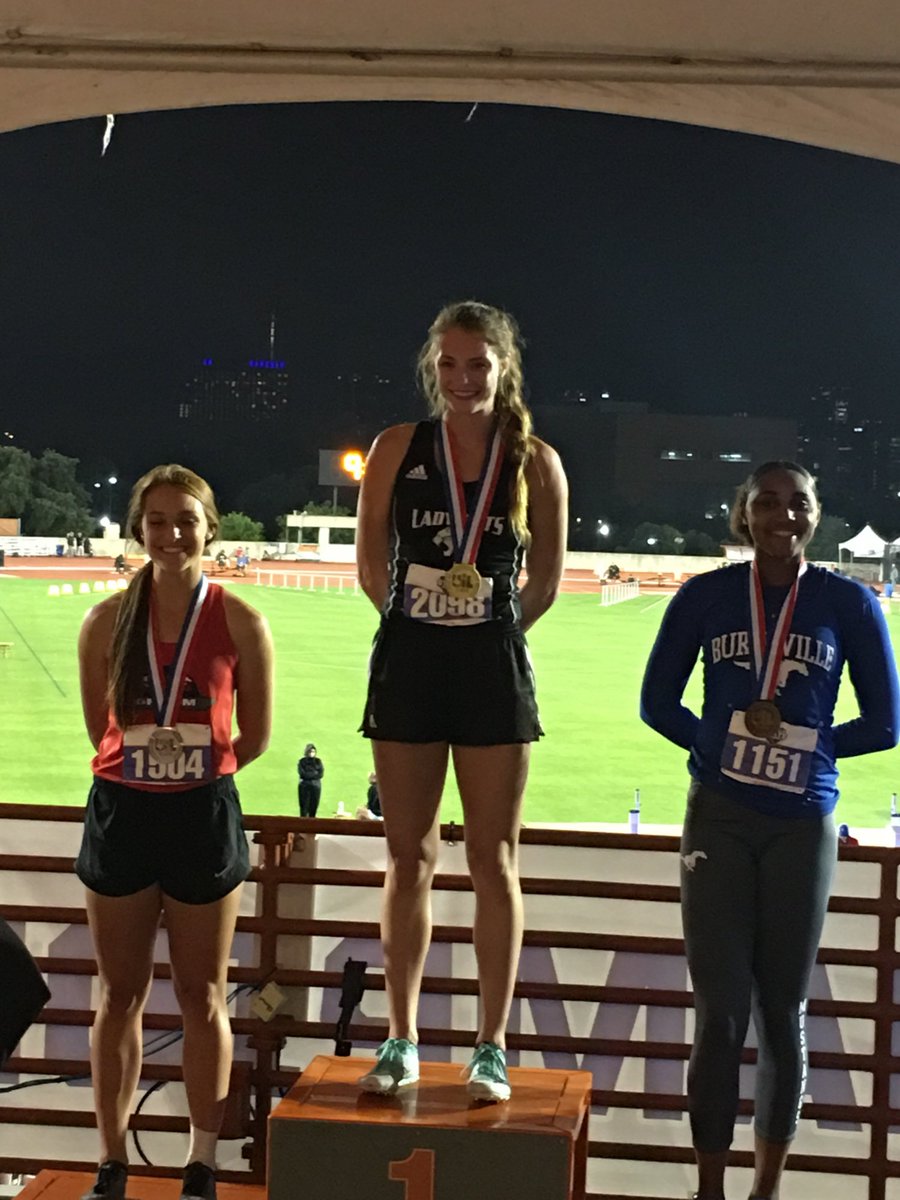 Water Valley ISD (@watervalleyisd) on Twitter photo Kenzie Jordan wins the 200m dash for the third time at the state track meet. Kenzie Jordan wins the 200m dash for the third time at the state track meet.