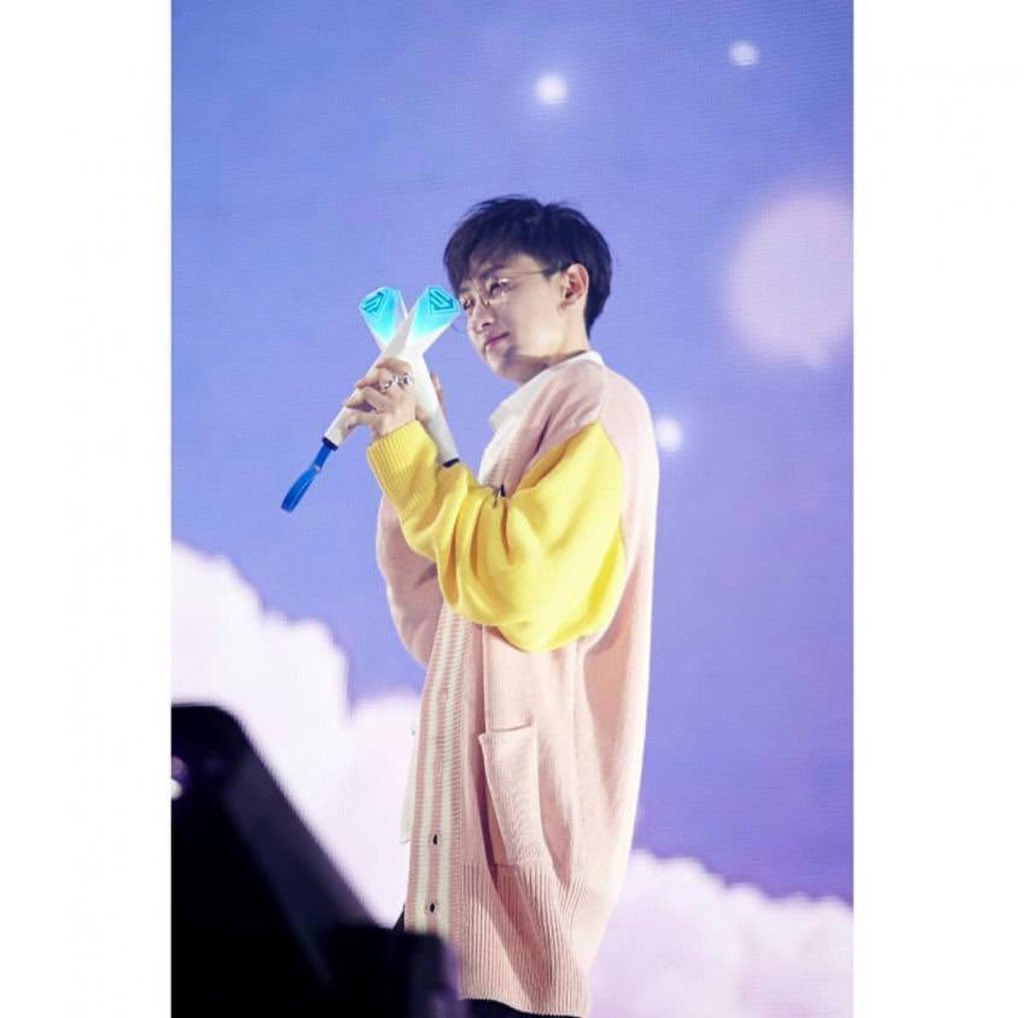 quwiee's tweet photo. @xxyhyuk here's a softie for you https://t.co/5bE6VR195P