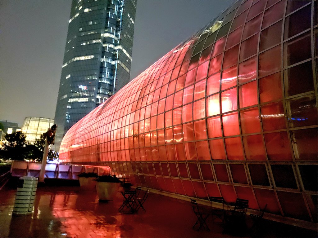 Tonight the Crystal Bridge lit up <a href="/OGandE/">OG&E</a> orange to pay tribute to Susan Harkness. As marketing dir she was instrumental in making sure the Myriad Gardens glowed brightly at Christmas in our 31 year history. She also helped us launch #PumpkinvilleOKC. We will miss her so much RIP