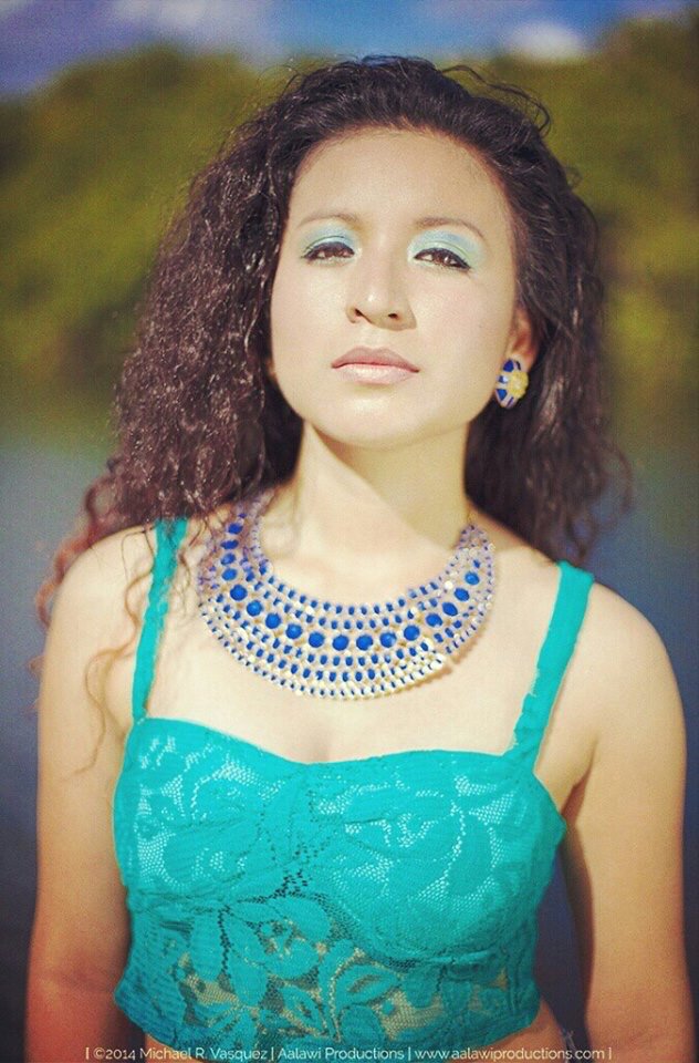 designer_amanda's tweet photo. #curly #curlyhead https://t.co/neHM70v6UJ