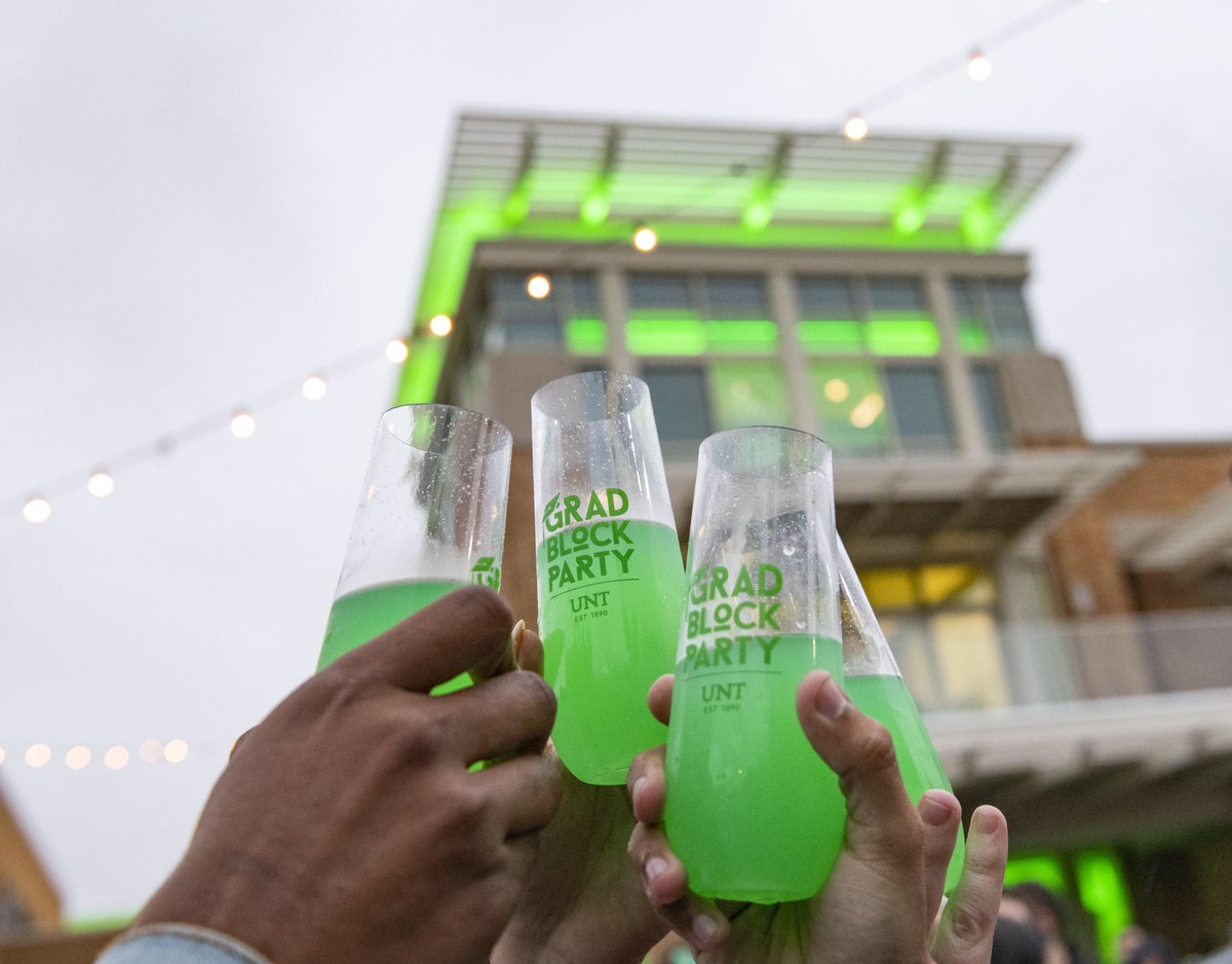 UNTsocial's tweet photo. Congratulations to all the graduates! We had a great time celebrating at the #UNTBlockParty. 🎓💚🦅 https://t.co/NjzBp55qp7
