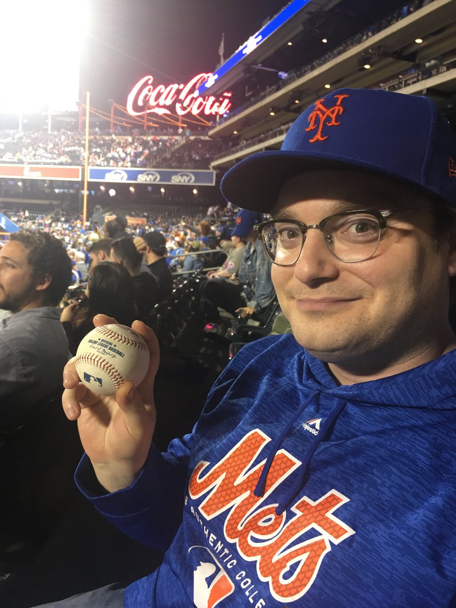 Caught a #PeteAlonso foul ball! #LGM