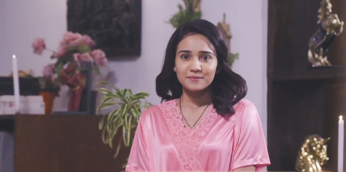this girl was just setting the whole atmosphere for her man. P.S : pink × naina  #YehUnDinonKiBaatHai
