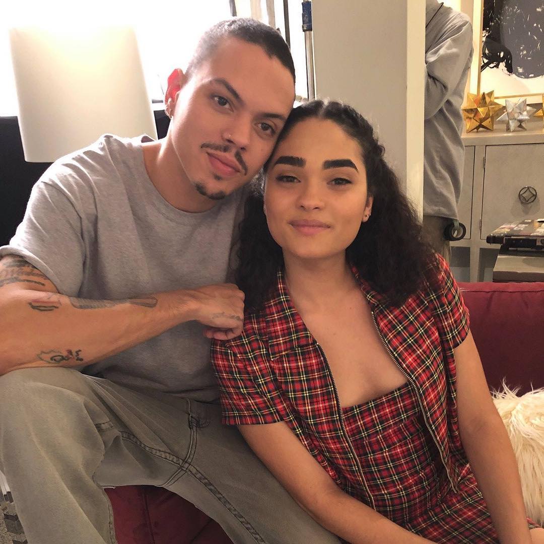 IroidaO's tweet photo. @STAR  I'm really happy that #Star was canceled. I can imagine that Angel survived and #sangel are together forever 😍 #STARonfox https://t.co/UQ73hjEWny